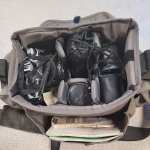 Semi / Automatic Canon Camera / Plus Accessories